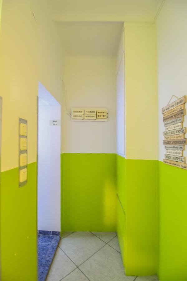 Economic 2sb In Lively Area Appartement